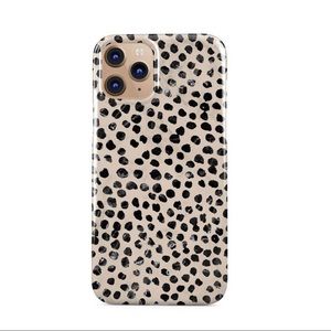 NWT iPhone 11 Pro Max Case (Burga - Almond Latte)